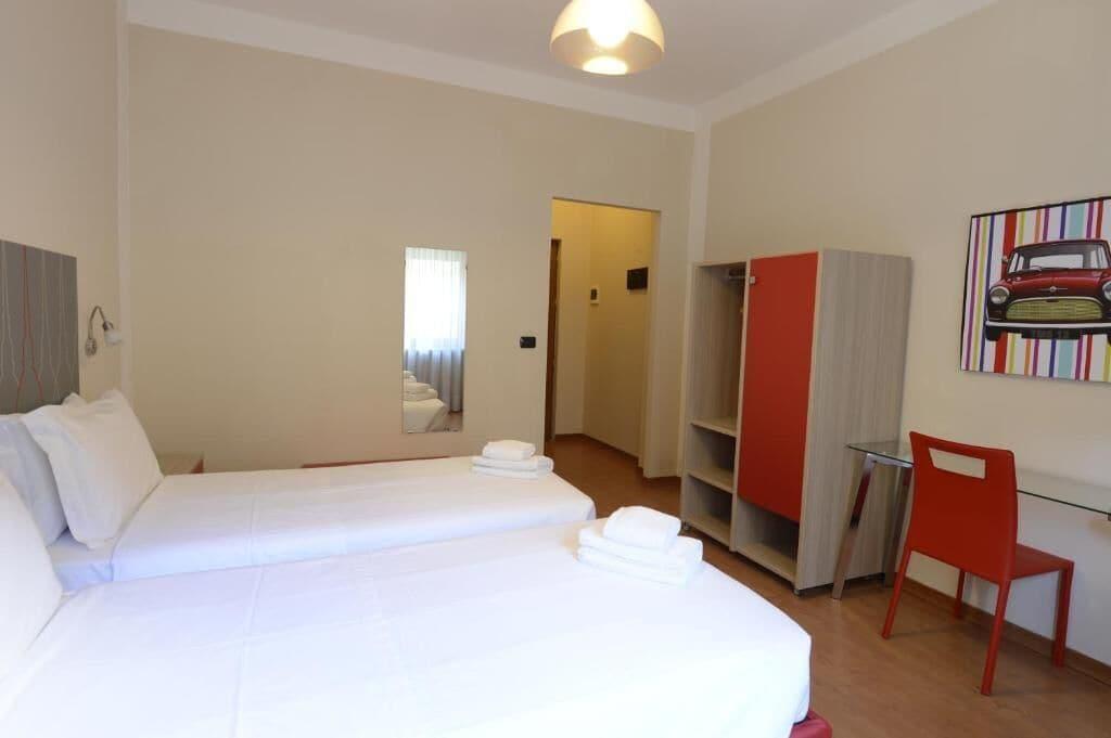 Hotel Tourist Turin Bagian luar foto
