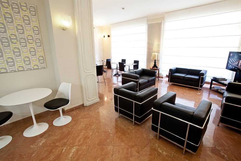 Hotel Tourist Turin Bagian luar foto